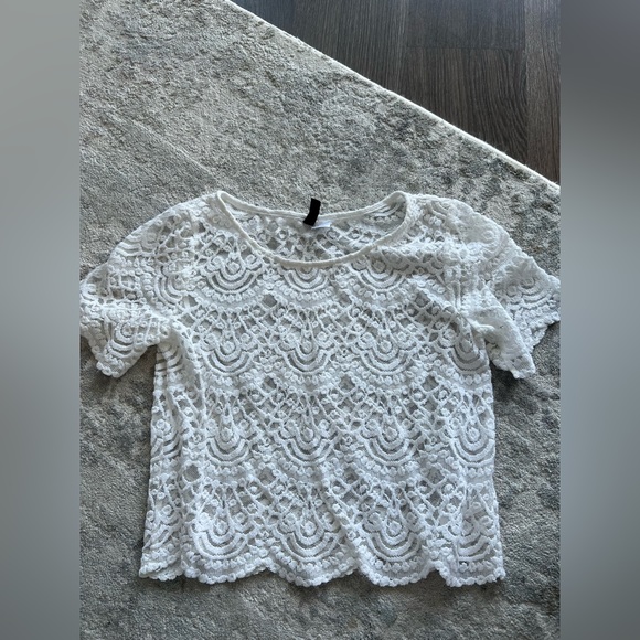 White Laced Top - Picture 1 of 1